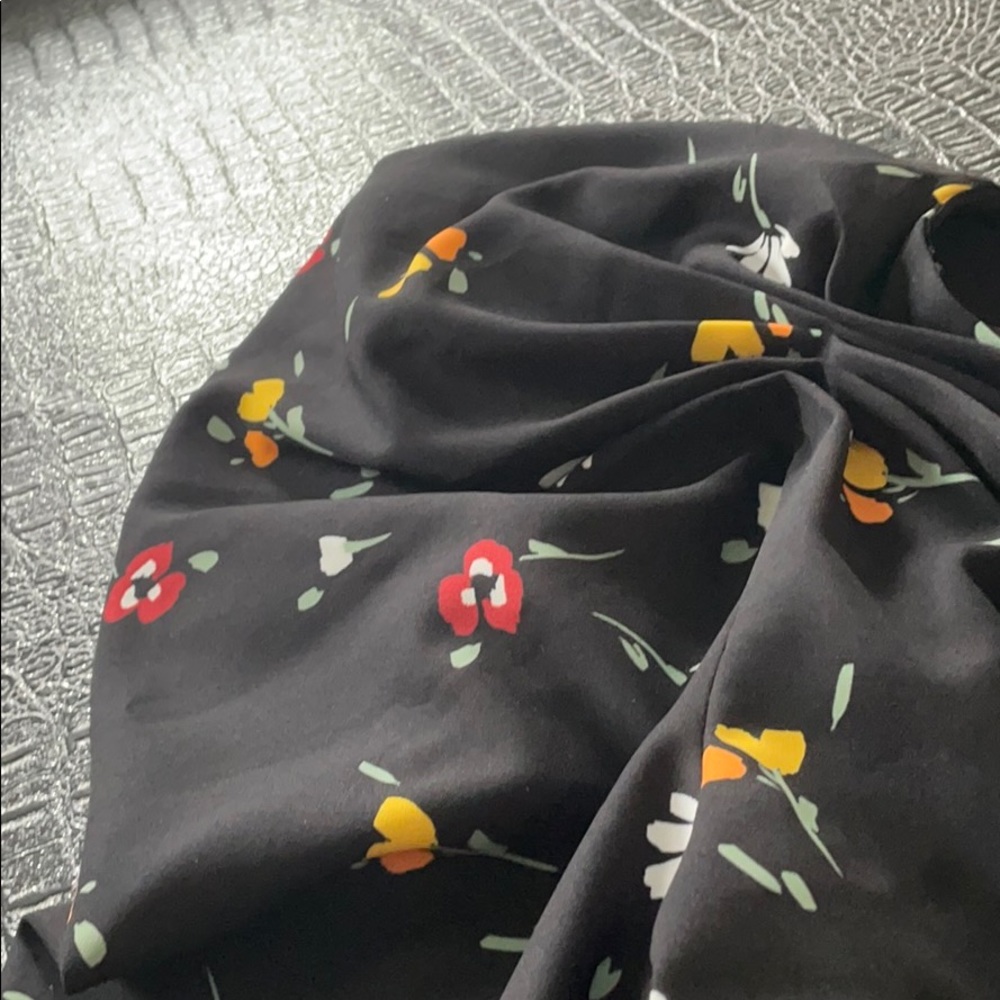 New!! C/Meo collective follower top - Picture 8 of 9